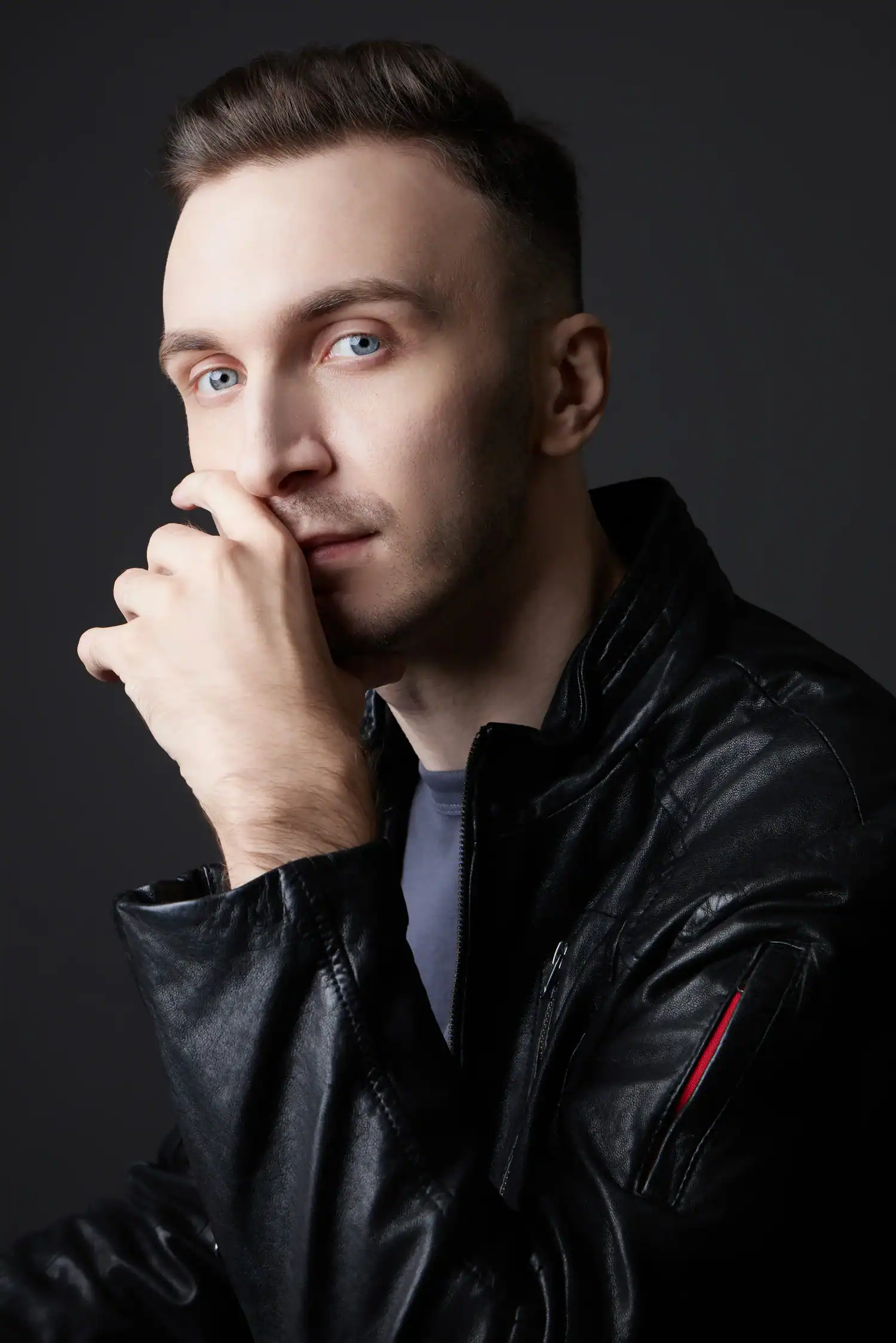 theo-sterling-author-photo Author Theo Sterling